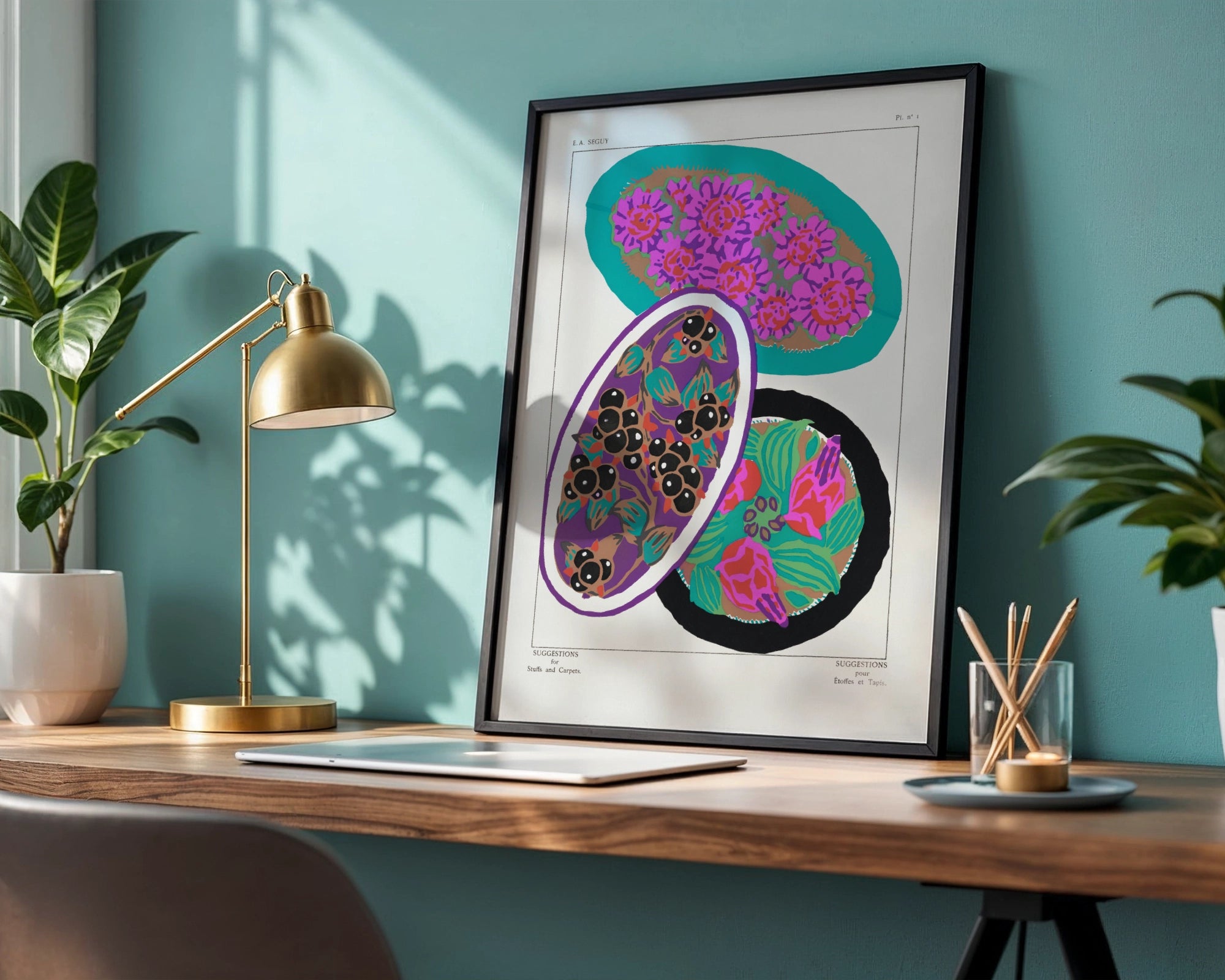 Retro Floral Medallion